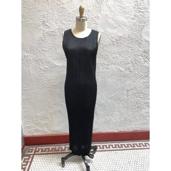 Issey Miyake Pleats Please Basic Column Dress in Black - Size 4 - Picture 8 of 11